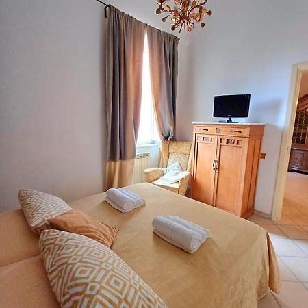 Lucariello Apartment Νάπολη Εξωτερικό φωτογραφία